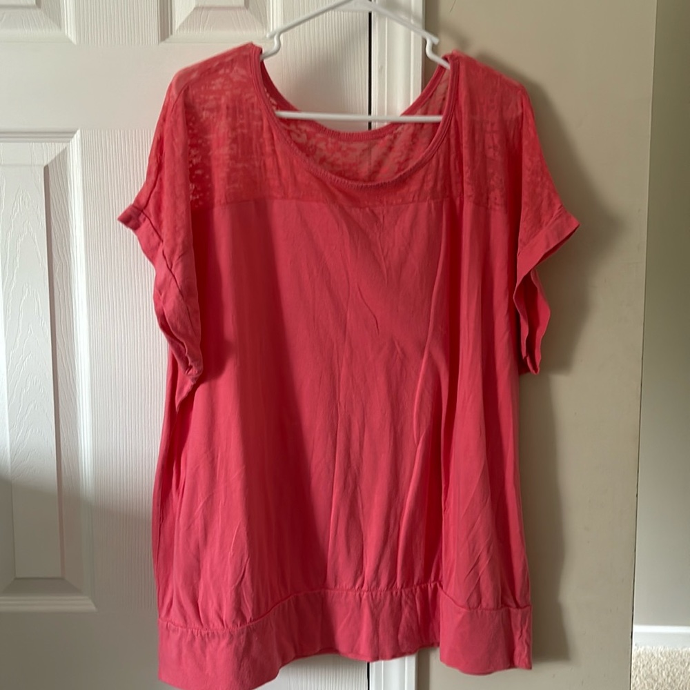 Pink 22/24 lane Bryant tee